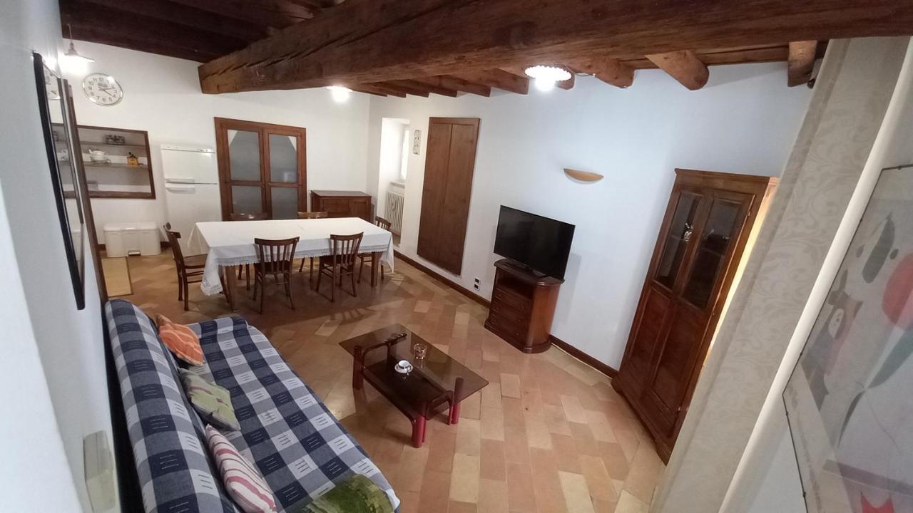 Alloggio "La Fonte" Φέρμο Εξωτερικό φωτογραφία